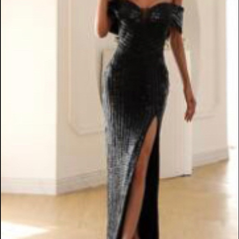 Black gown